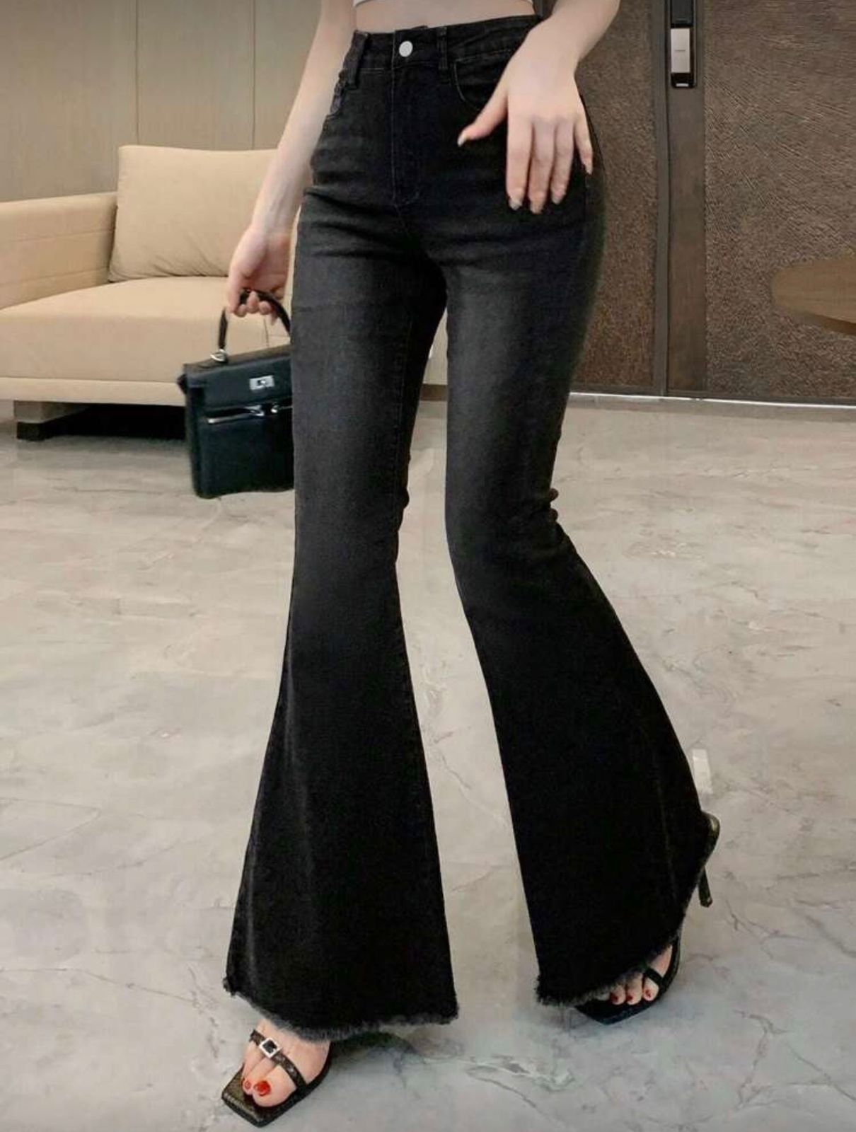 DAZY Women's Vintage High Waist Black Denim Flare Jeans With Frayed Hem, Slimming Design