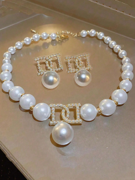 3pcs/Set Luxury Exaggerated Letter & Large Pearl Necklace & Earrings Jewelry Set For Women,